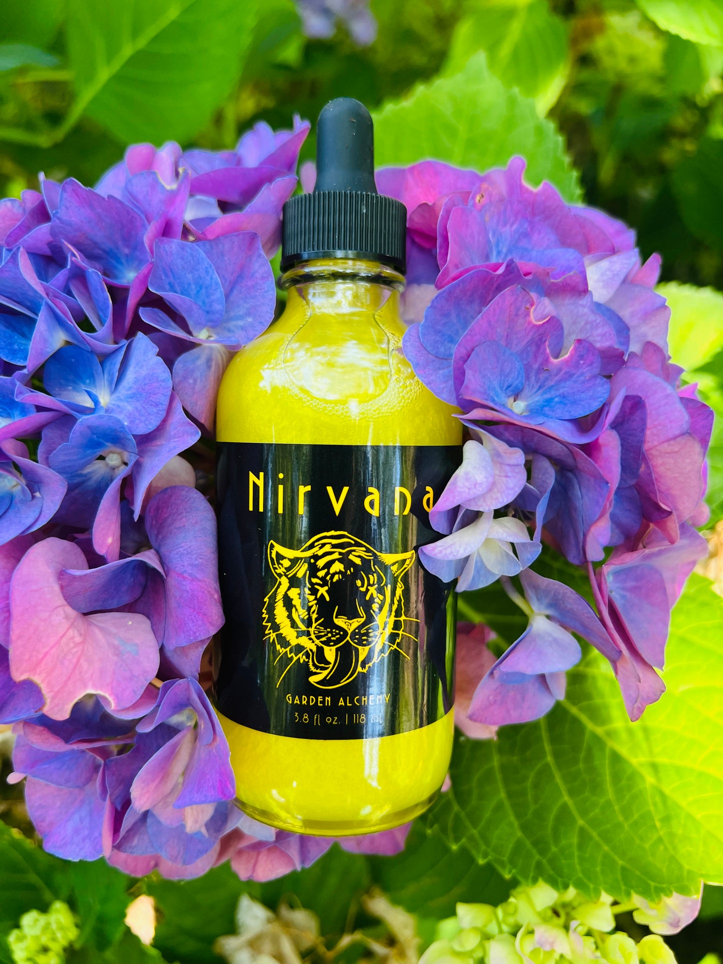 NIRVANA BODY OIL