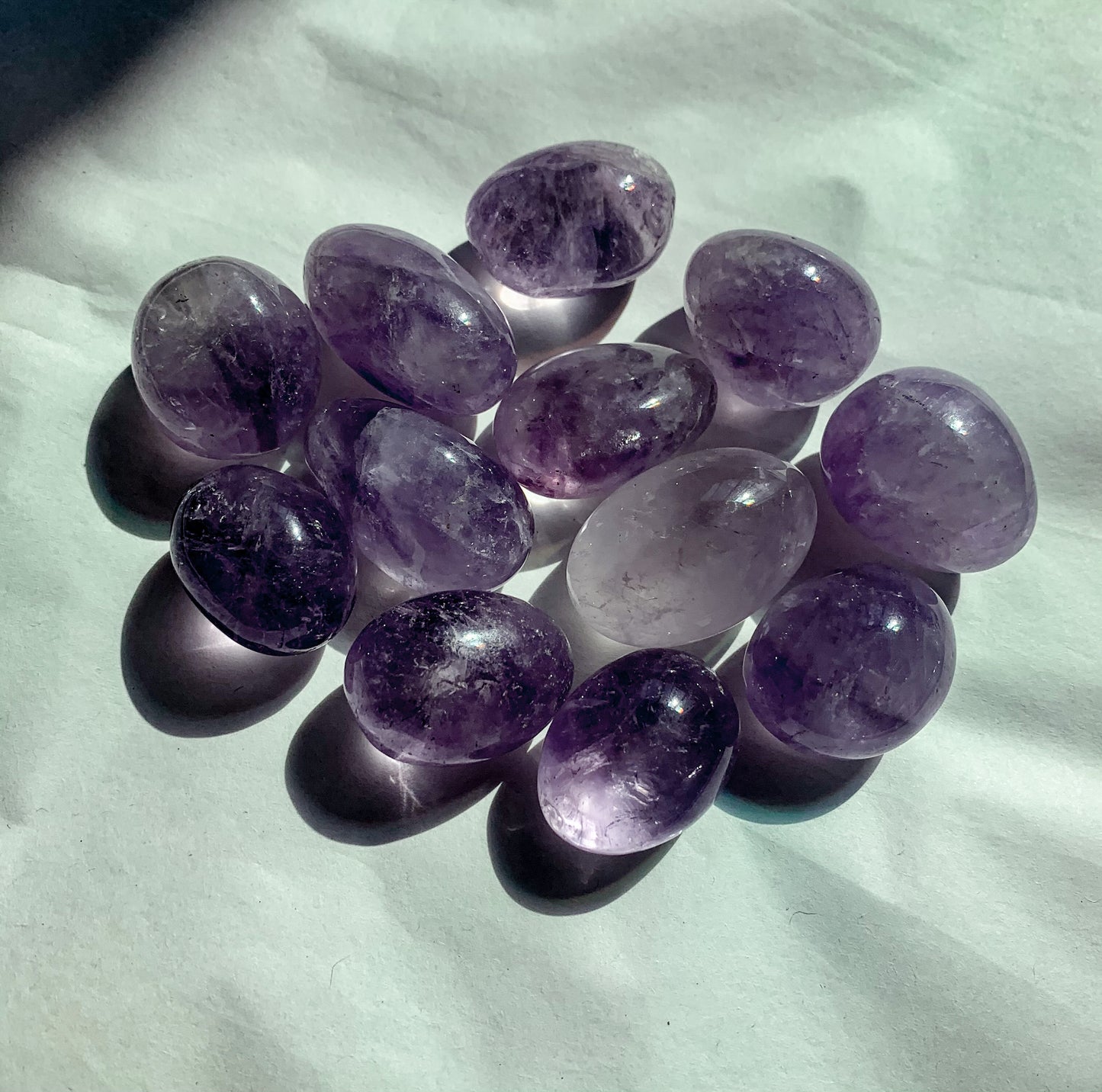 AMETHYST TUMBLE STONE